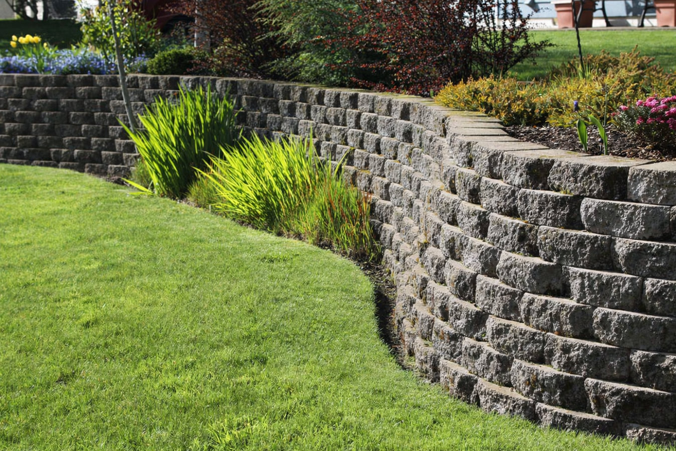 Retaining Wall Construction in Jurupa Valley, CA